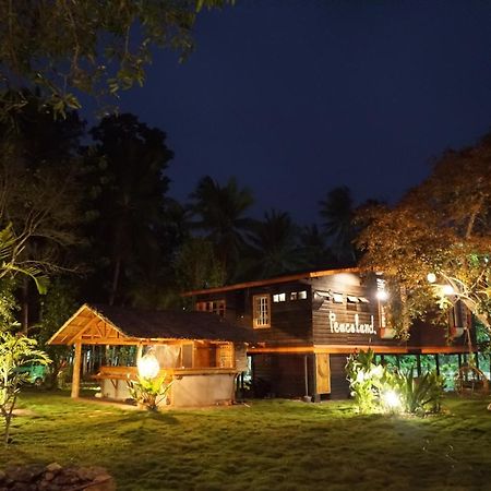 פנגלאו Peaceland Hostel מראה חיצוני תמונה