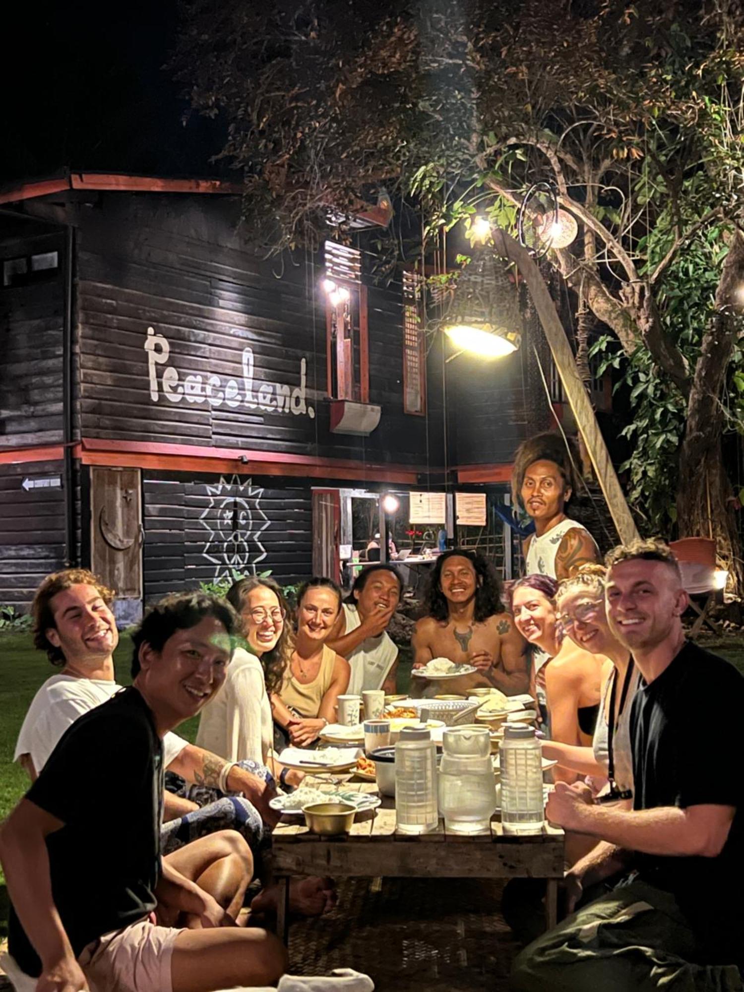 פנגלאו Peaceland Hostel מראה חיצוני תמונה